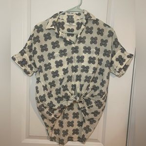 Women’s Madewell Short Sleeve Button Down Tie Front Top Cream Medallion Print XS